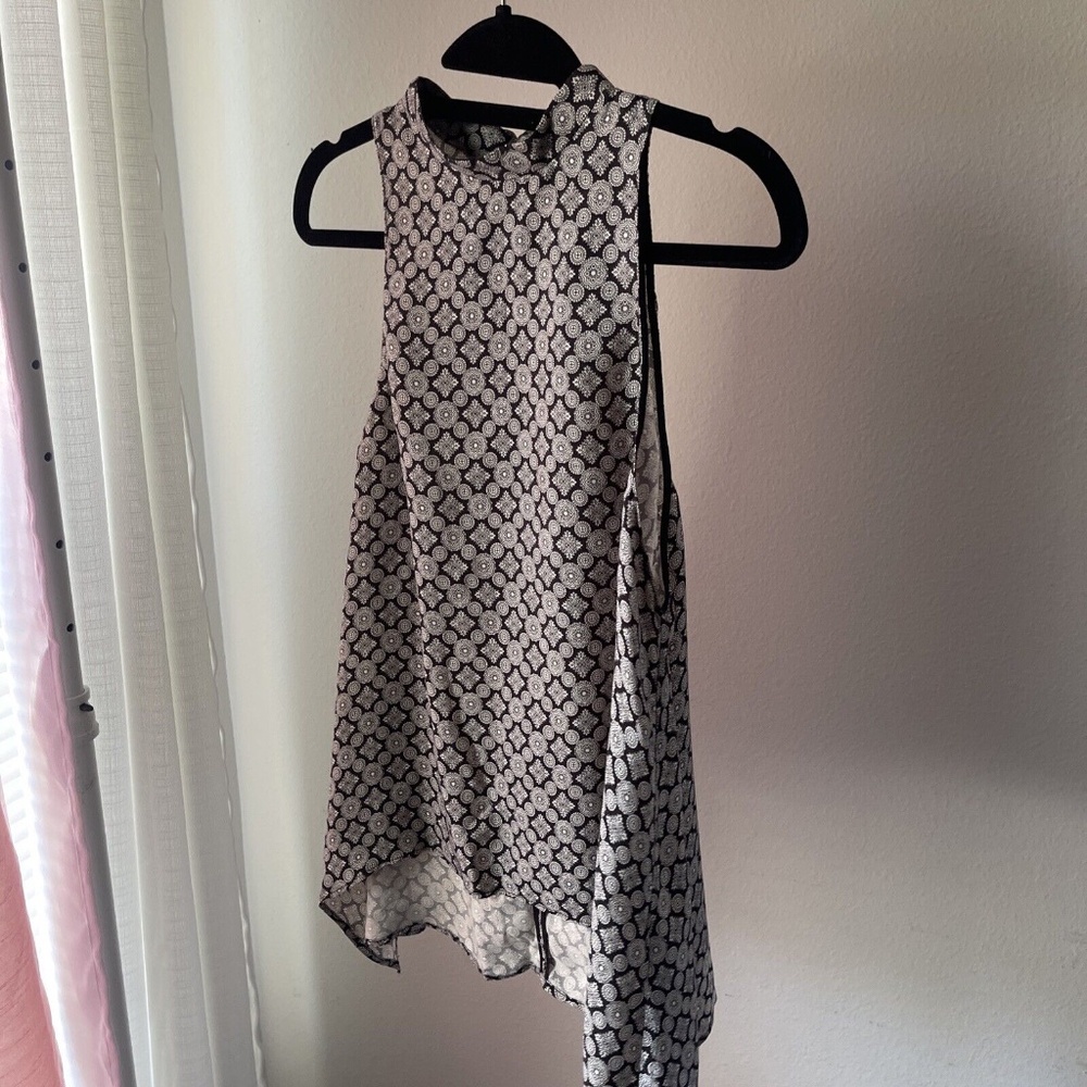 Zara High Neck Pattern Sleeveless Halter Neck Blouse Size XS